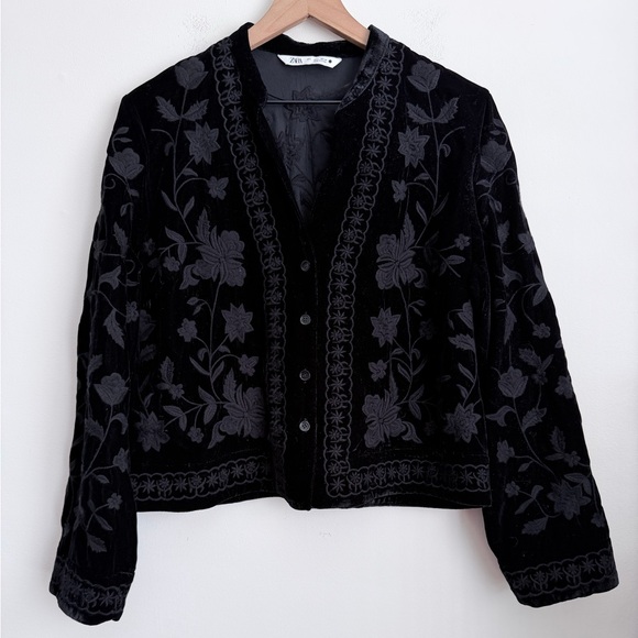 ZARA Black Velvet Stunning Kimono Embroidered Jacket Coat blogger favorite L - Picture 2 of 7